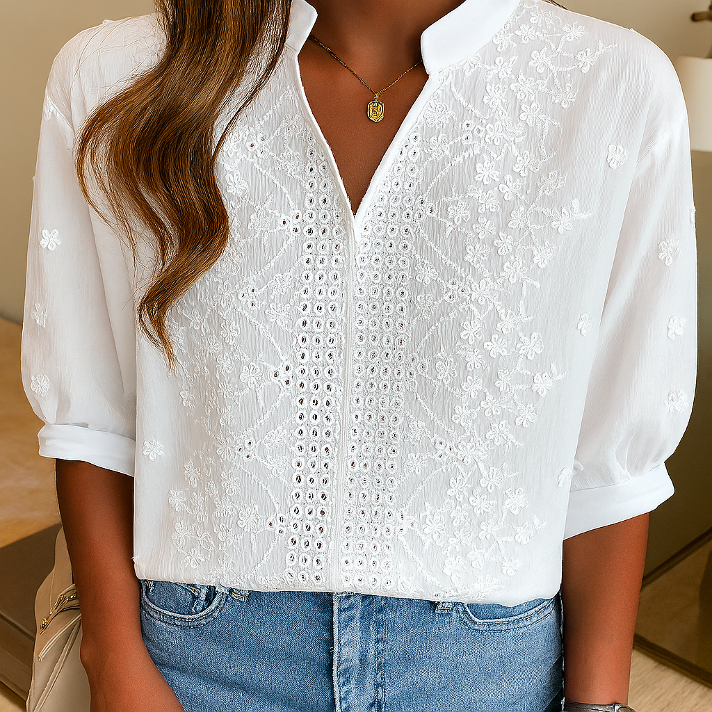 Witte V-hals kanten blouse