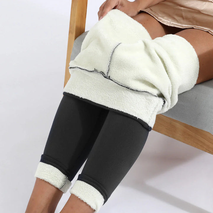 Premium Fleece Leggings – Warmte en Stijl voor Koude Dagen