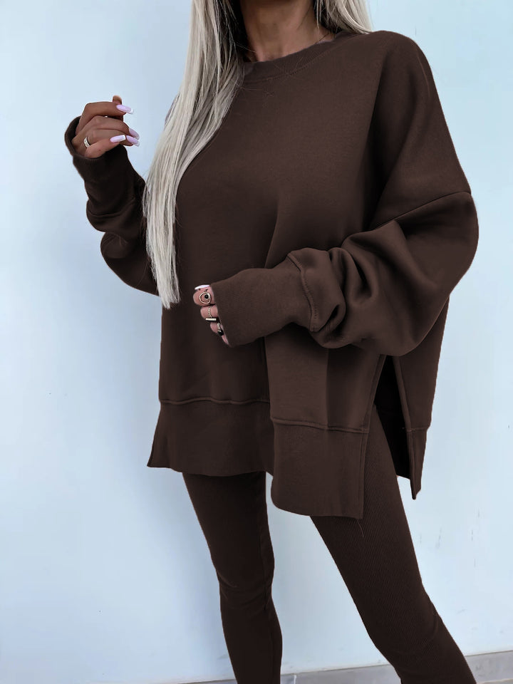 Comfortabele Dames Set met Split Top en Strakke Broek