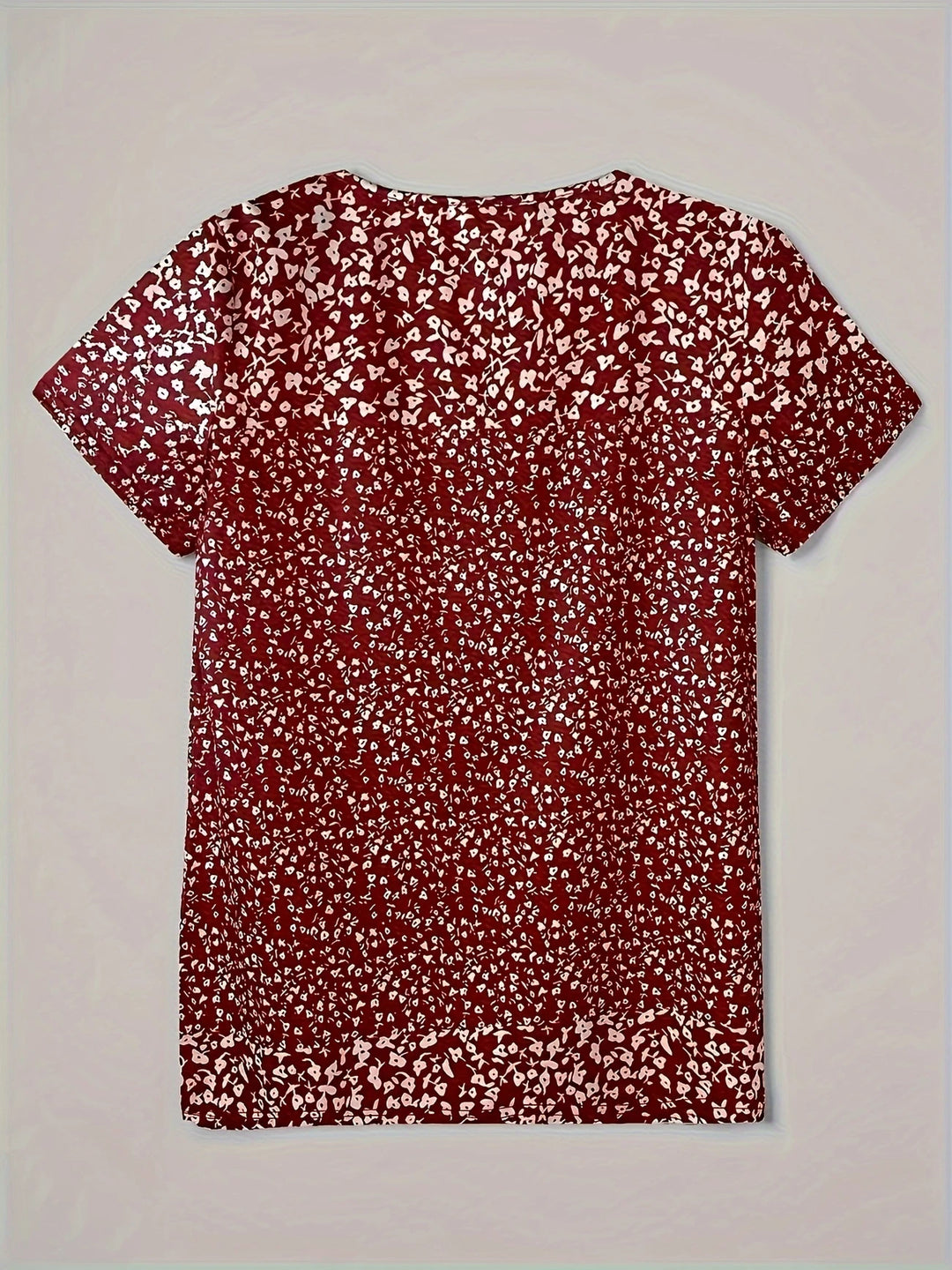 Alaia – Casual Zomertop met V-hals, Knoopsluiting en Korte Mouwen