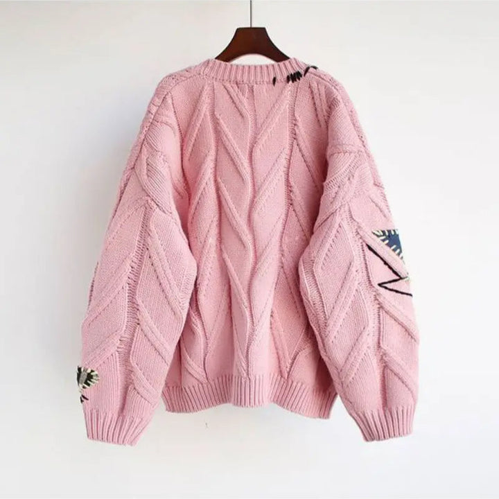 Gebreid Damesvest met Patchwork Borduursel en V-hals