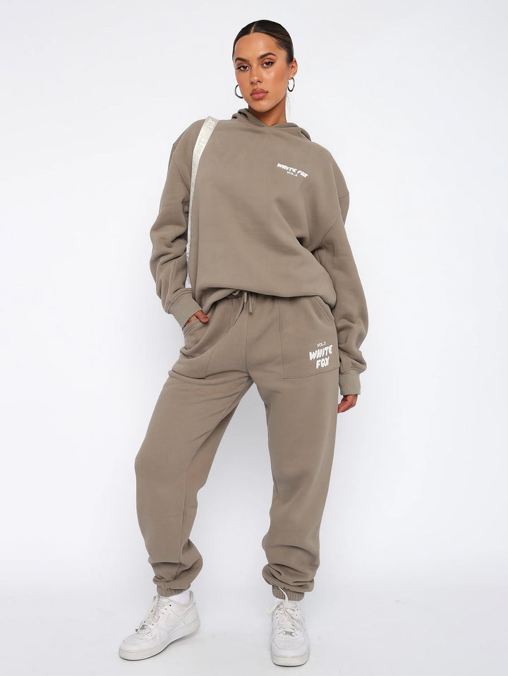 Trendy Dames Trainingspak - stijlvol en comfortabel