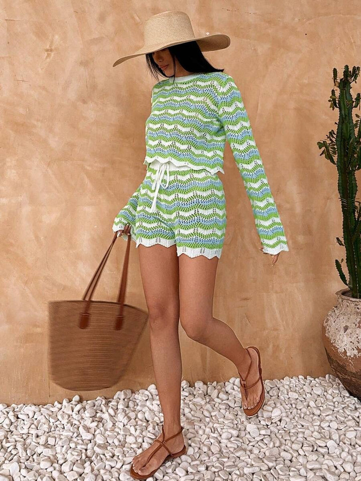 Hollow Out Top & Short als Cover-Up