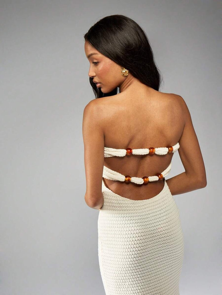 Gehaakte Bandeau Maxi Jurk met Kralen en Cut-Out Rug