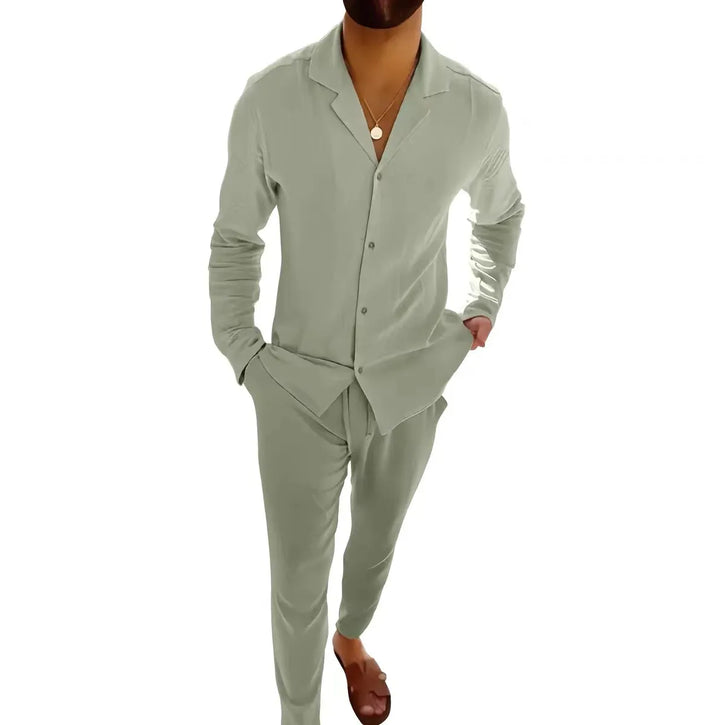 Lange Mouwen met Reverskraag en Slim Fit Broek