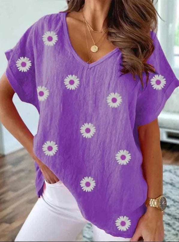Ainara – Casual V-Hals T-Shirt met 3D Bloemenprint