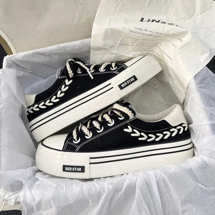 Serenity – Trendy Platform Canvas Sneakers met Verhoogde Zool