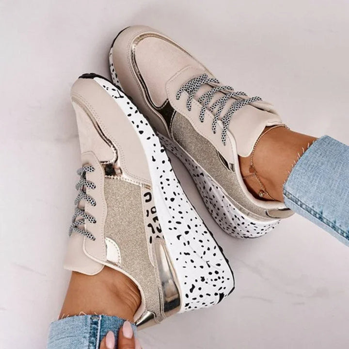 Riley – Trendy Dames Sneakers met Ademend Mesh en T-Strap Sluiting