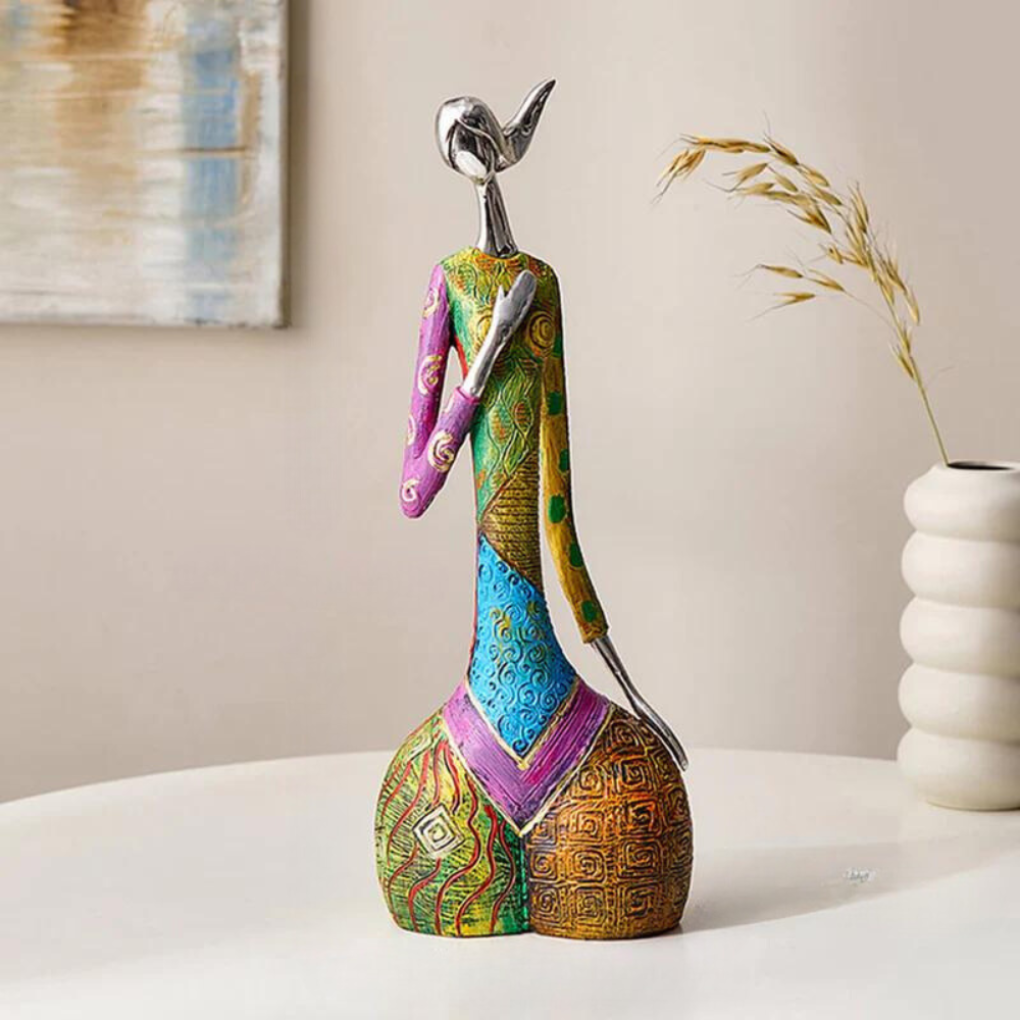 Moderne artistieke abstracte vrouwelijke harssculptuur