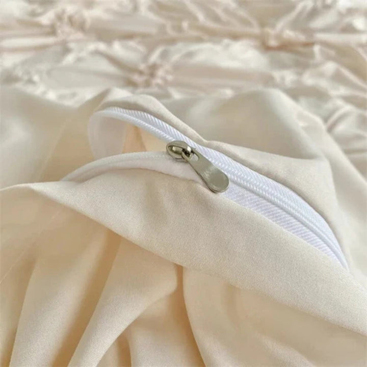 Luxe Dekbedovertrekset met Pinch-Pleat Design