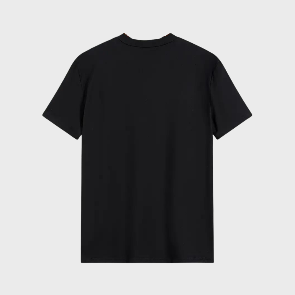 Zwarte katoenen T-shirt, uniseks, minimalistisch design, korte mouwen, ronde hals, casual mode, geschikt voor dagelijks gebruik.