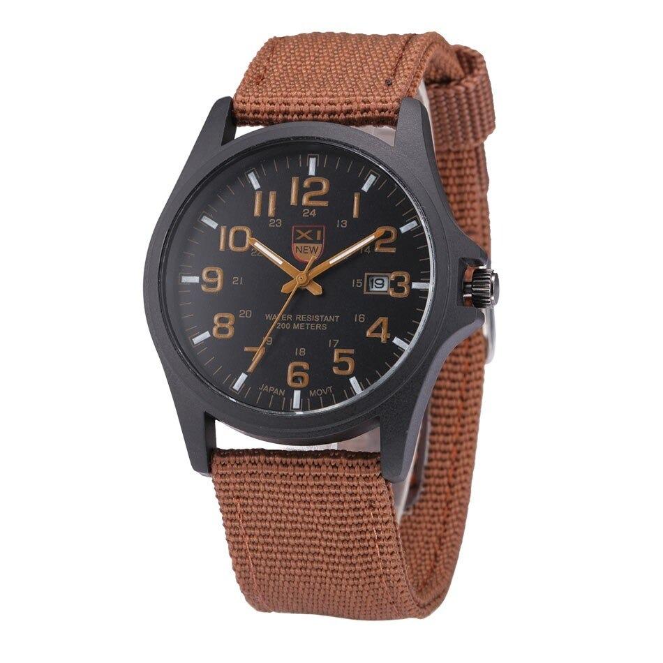 Robuuste Horloge in Militaire Stijl met Verlicht Wijzerplaat