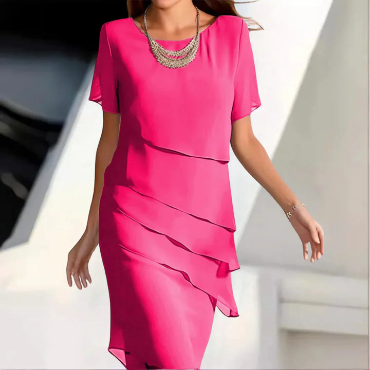 Chique Gelaagde Chiffon Jurk met Elegante Details