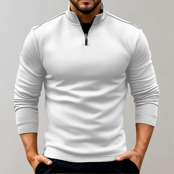 Witte heren trui met halve rits, lange mouwen en opstaande kraag. Stijlvolle en comfortabele kleding voor casual en sportieve gelegenheden.