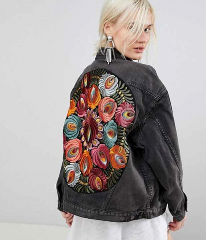 Stijlvolle spijkerjas voor Vrouwen - met bloemenprint