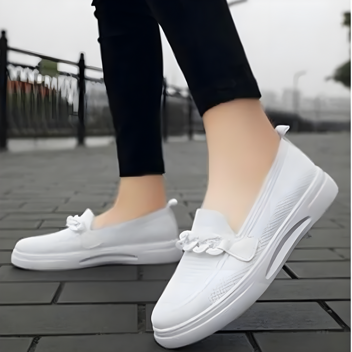 Blandina - Elegante Platte Loafers