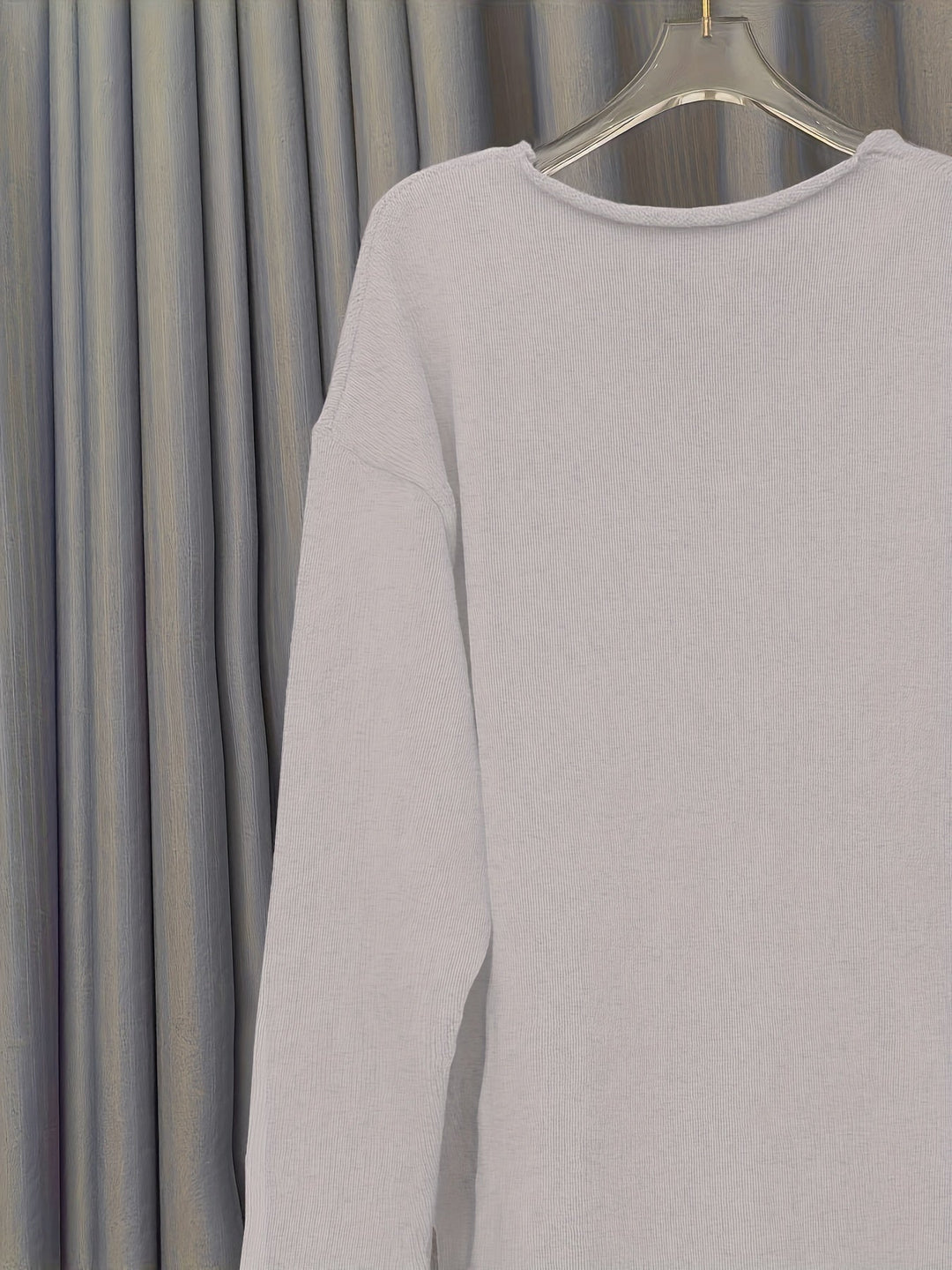 Xenia – Elegante Dames Pullover met V-hals
