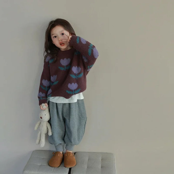 Zachte en Warme Kinder Trui met Stijlvolle Bloemen
