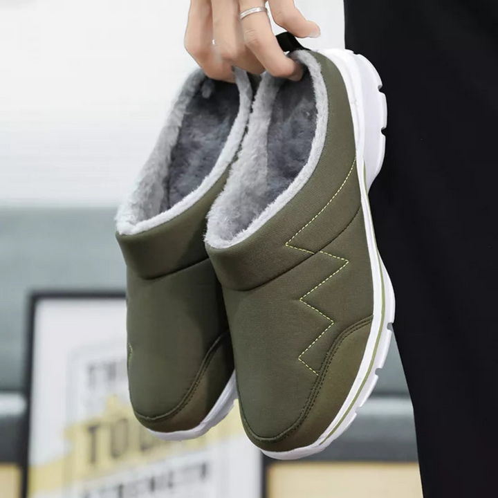 Orthopedische pantoffels voor heren, ideaal voor herfst- en winterdagen, met ergonomisch voetbed en zachte voering voor maximaal comfort.