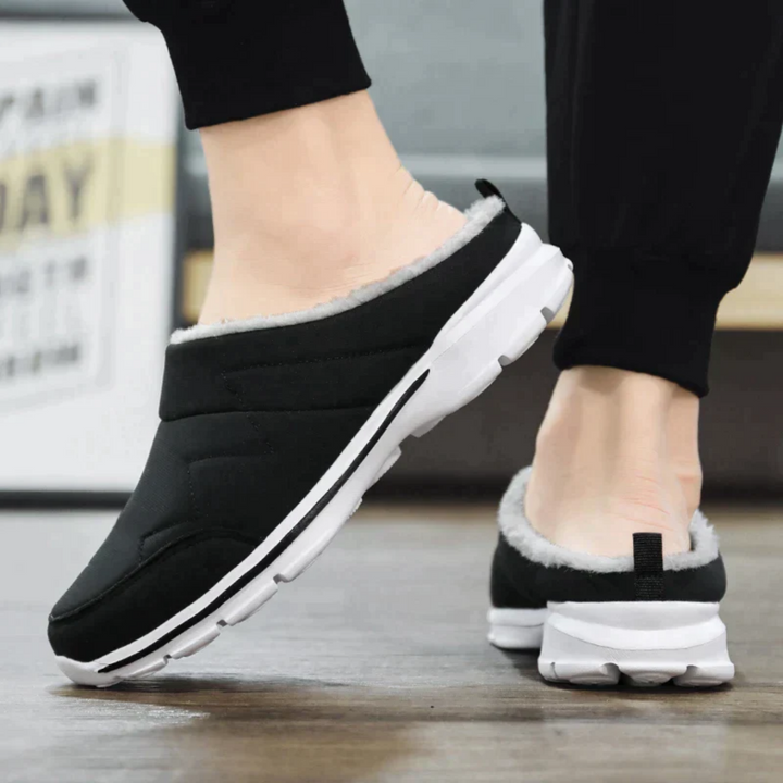 Orthopedische pantoffels voor heren, ideaal voor herfst- en winterdagen, met ergonomisch voetbed en zachte voering voor maximaal comfort.