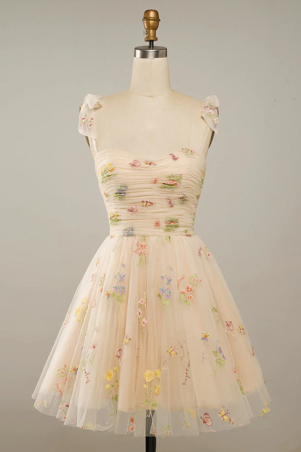 Geborduurde Tulle Baljurk met Bloemenmotief