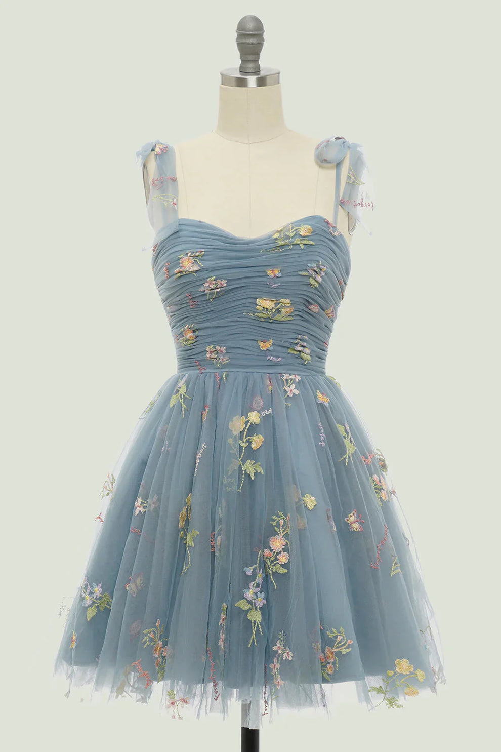 Geborduurde Tulle Baljurk met Bloemenmotief