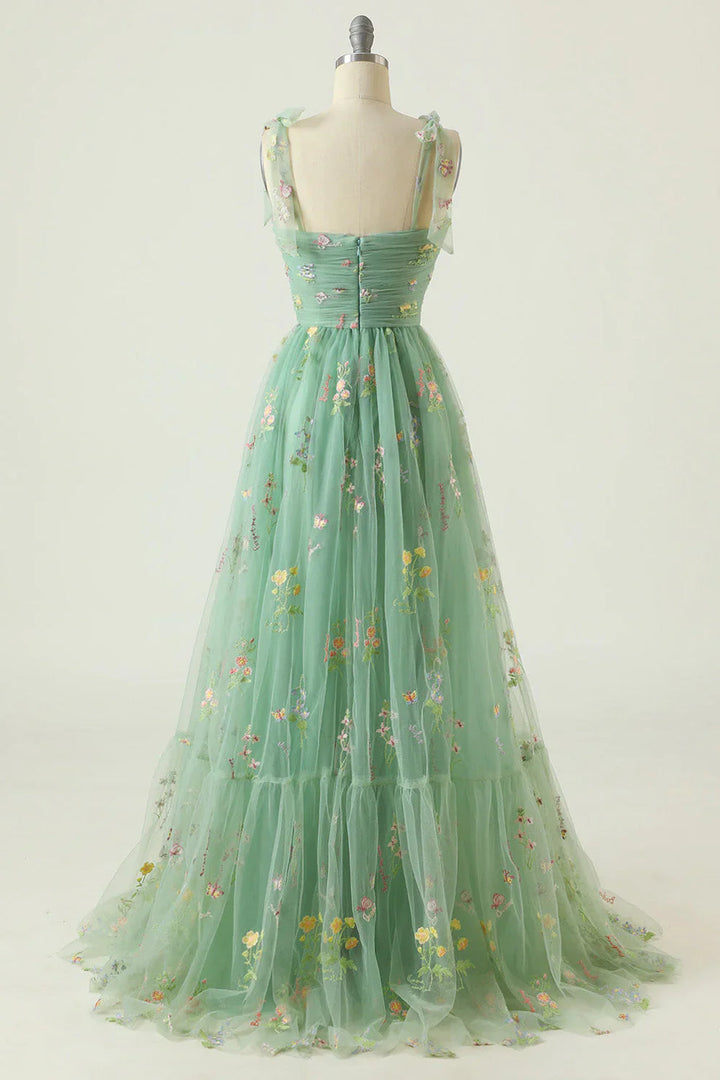 Geborduurde Tulle Baljurk met Bloemenmotief